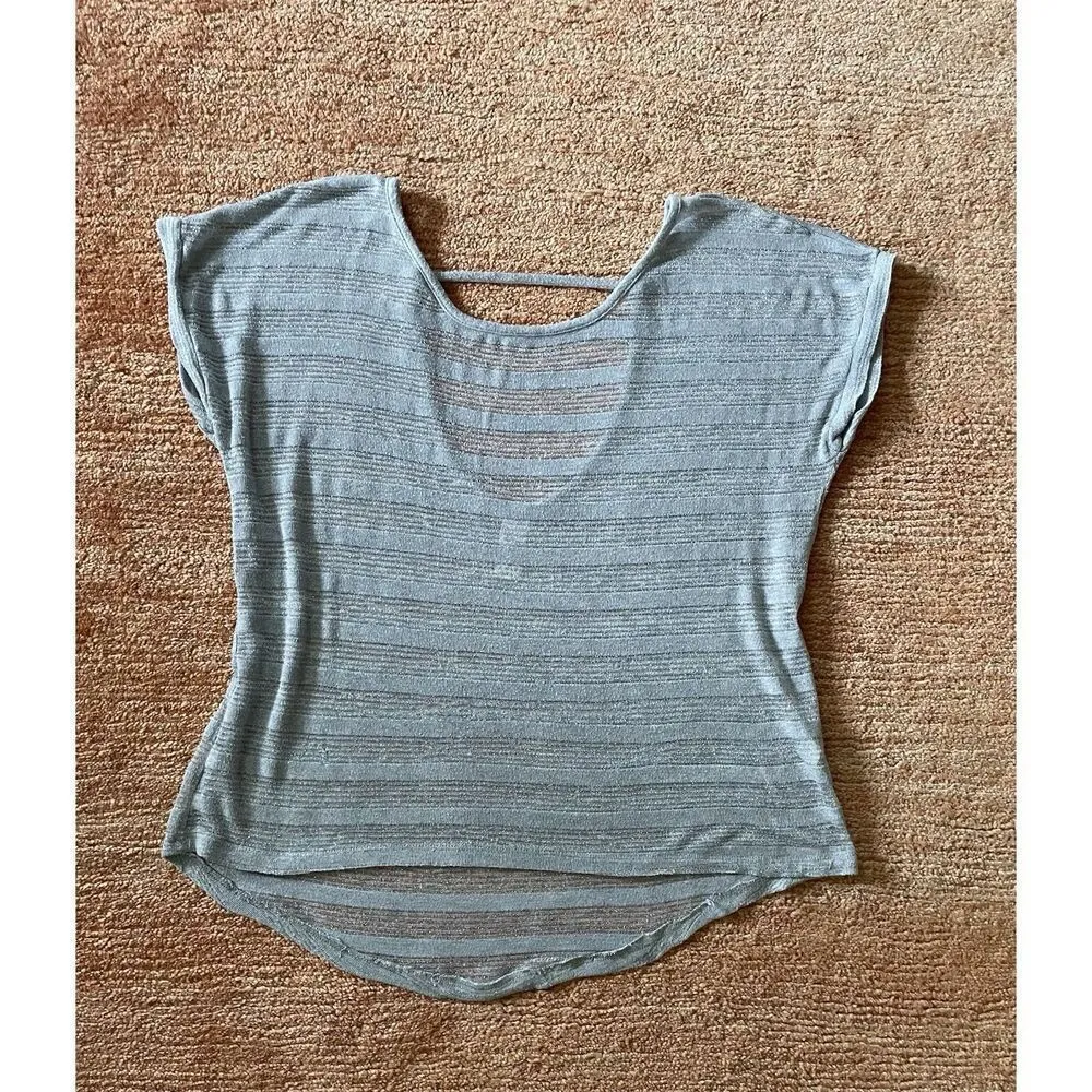 Tea n Rose Sheer Stripe Top Women Gray Short Sleeve Scoop Neck Size M - Image 2