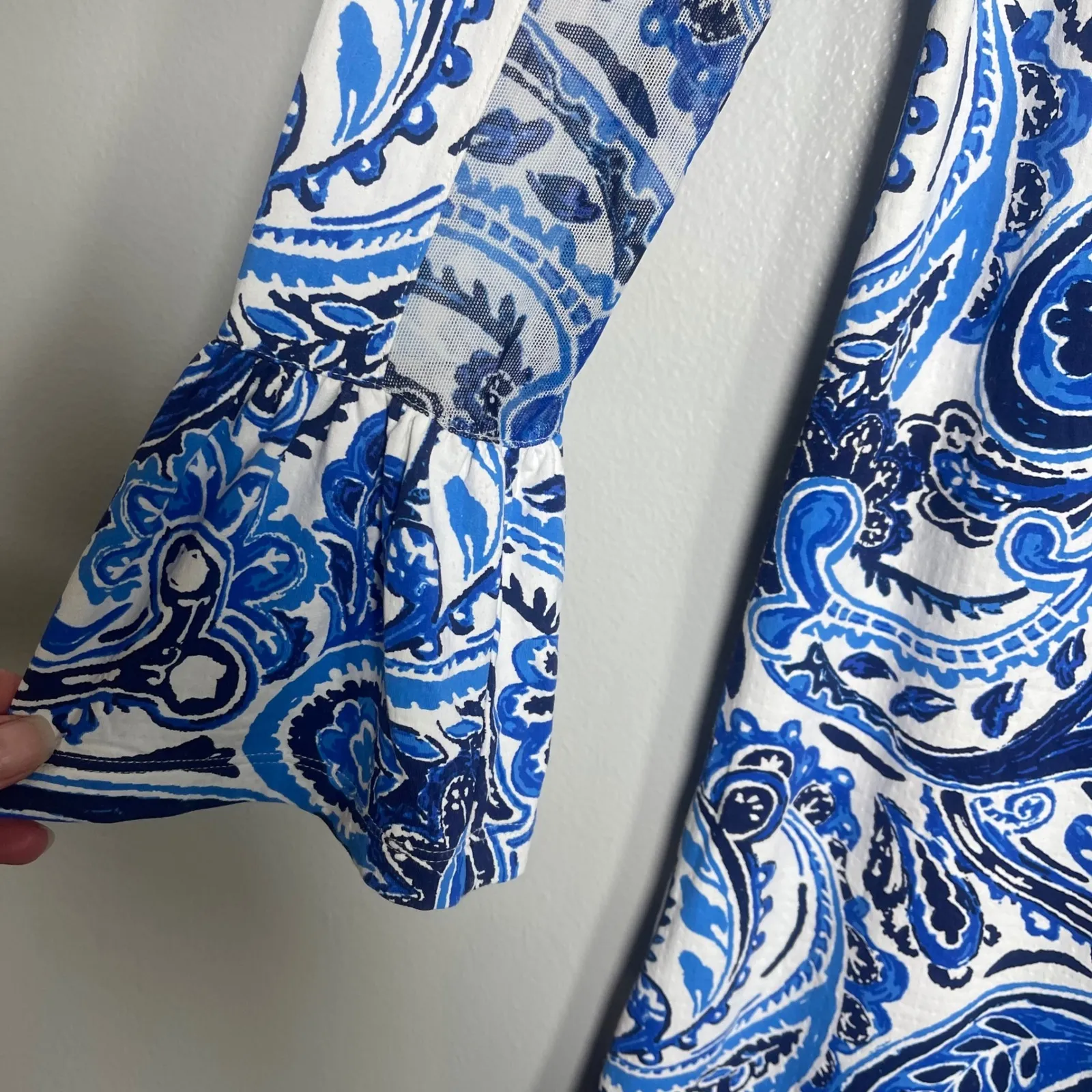 IBKUL Marley Print Bell Sleeve Mini Dress XS Blue Active Athleisure Golf Sporty - Image 2