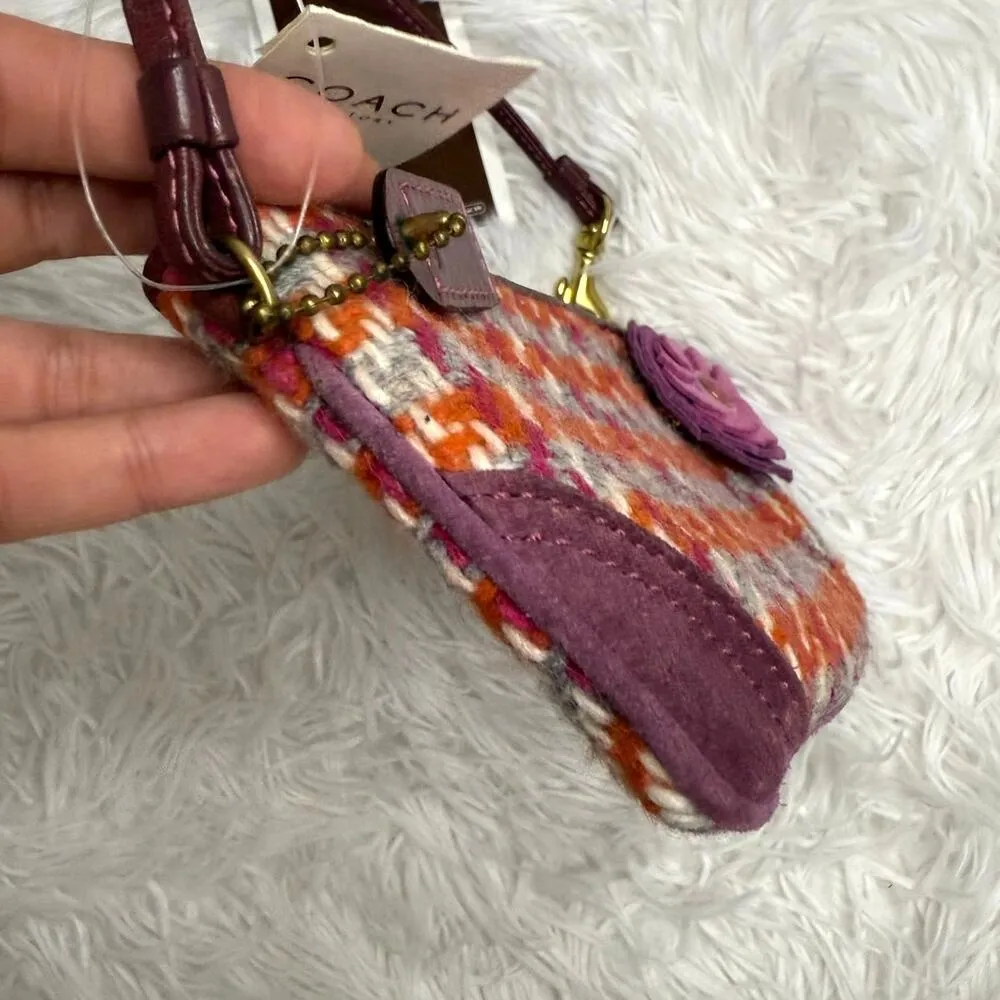 NWT COACH Hampton Houndstooth Wristlet - Image 8