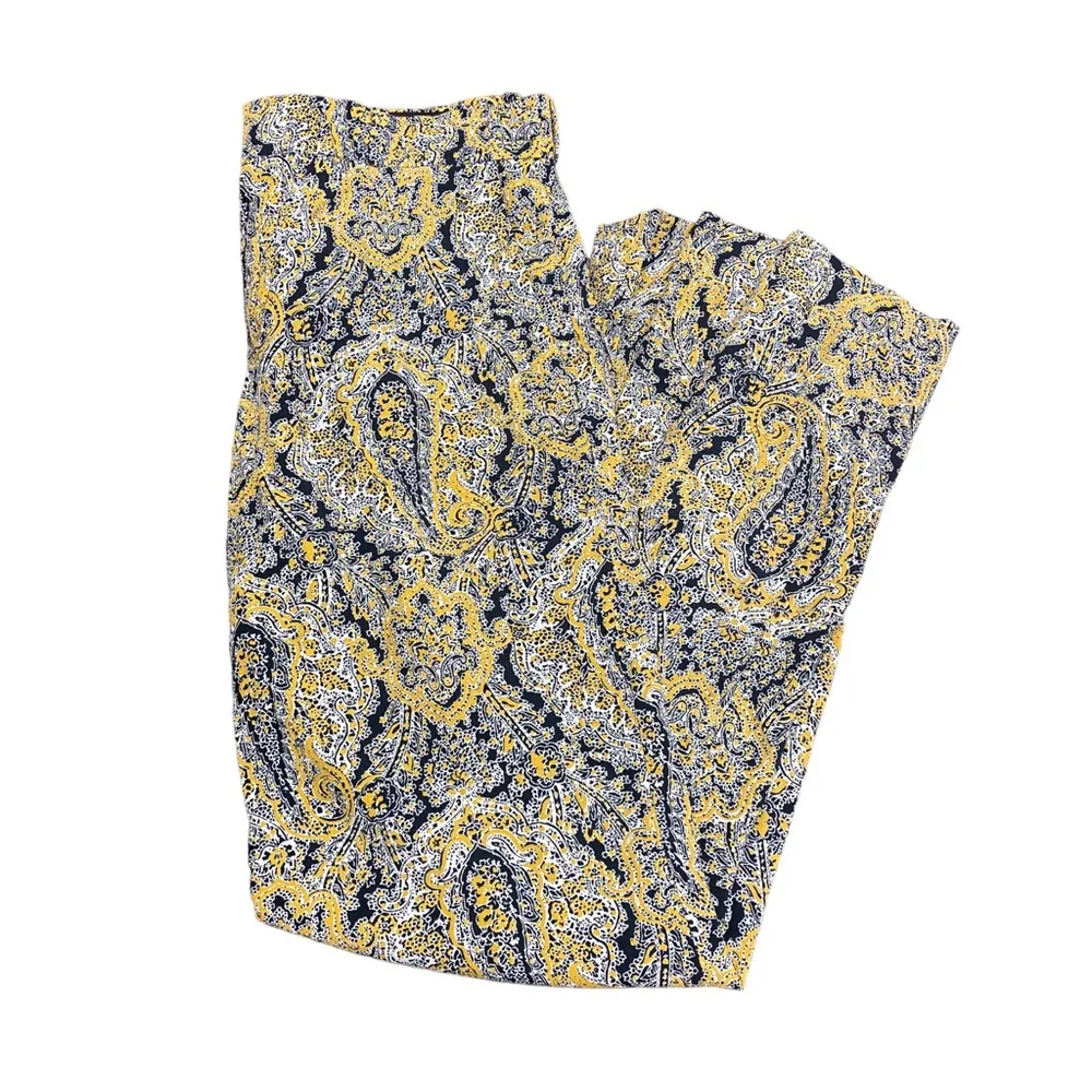 Woman Yellow Paisley Print Straight Leg Trousers - Image 6
