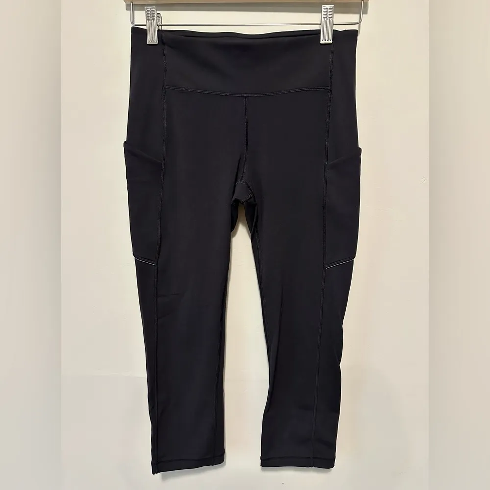 Lululemon Speed Up Crop (21") Tight Legging Black Size 6 - Image 6