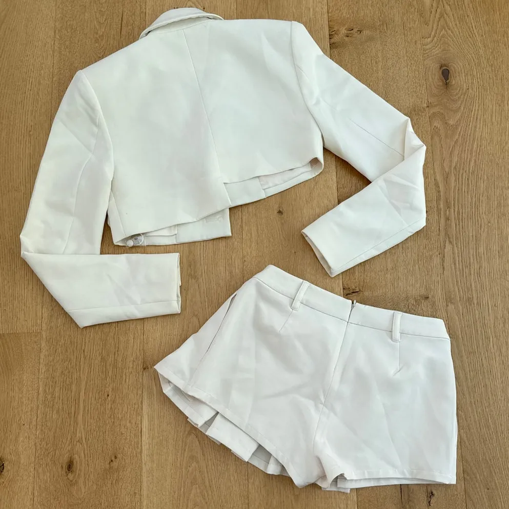 Camila Coelho Crop Blazer & Skort Set Harper Size XS Cream Off White - Image 6