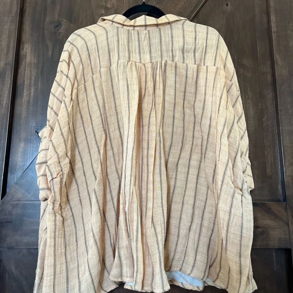 Annie Griffin Annie Beige Striped Button-Down Shirt - Image 3
