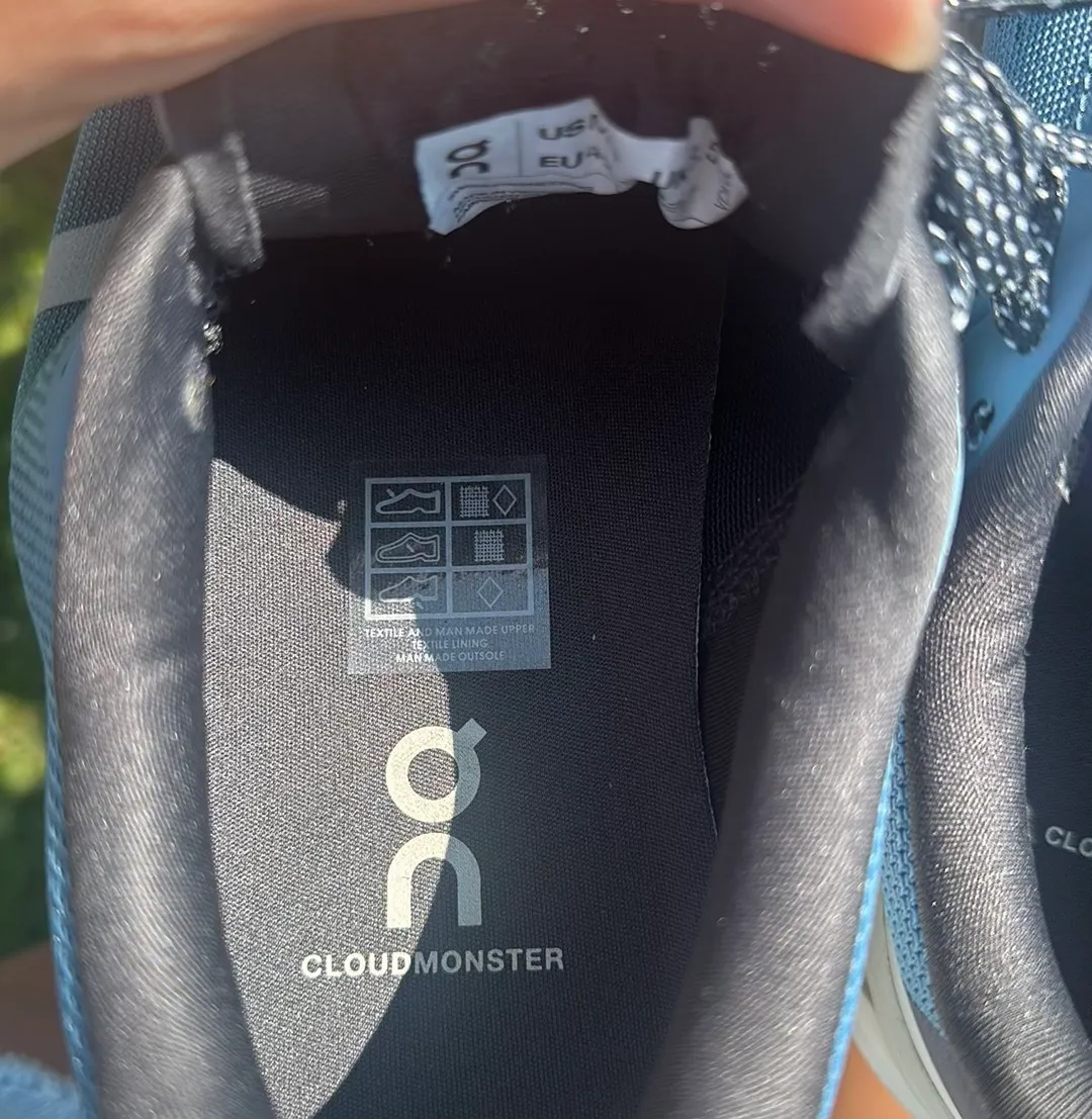 on cloud  Monster Men’s Running Show  - Image 4