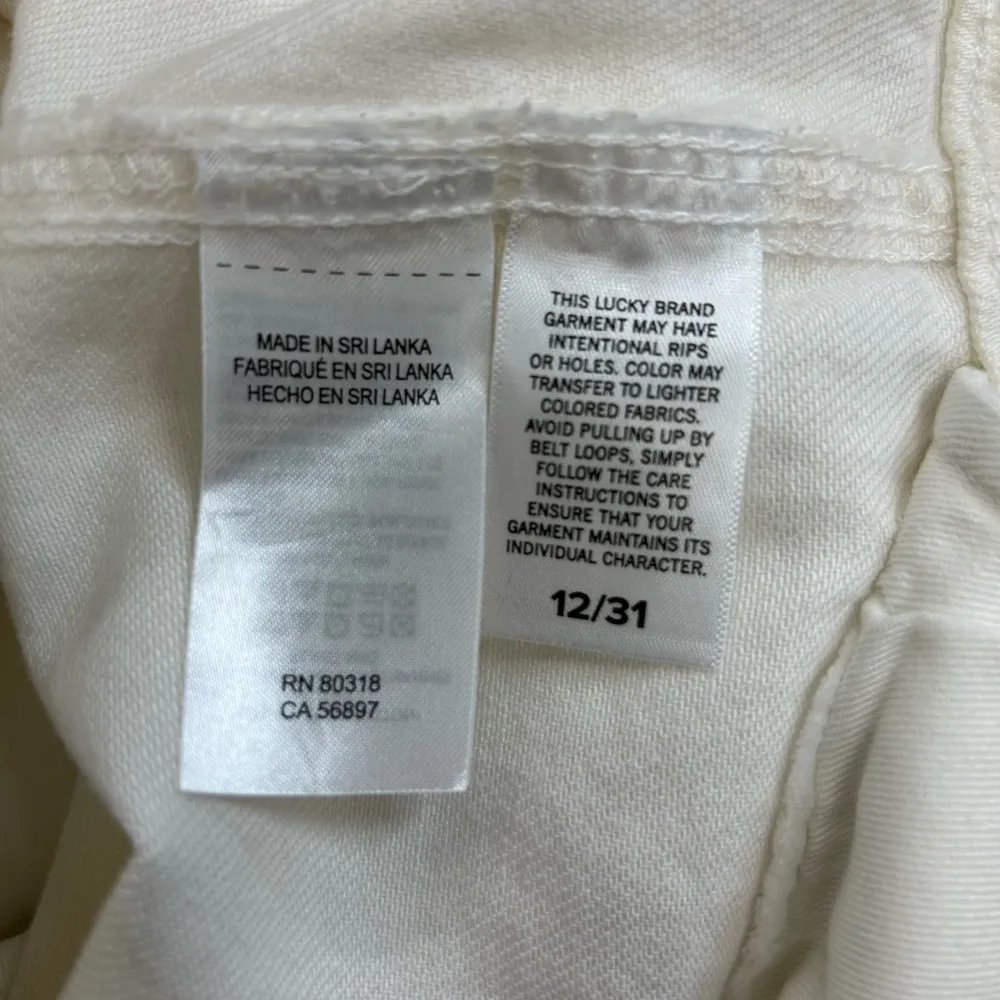 Lucky Brand Wide Leg Mid Rise Crop Jeans White Size 12/31 Barrel Leg NWT Flawed - Image 10