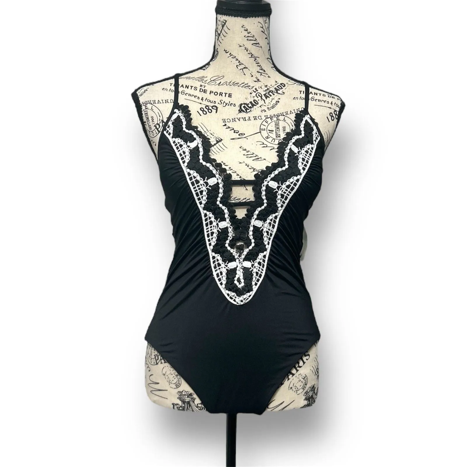 New BECCA by Rebecca Virtue Delilah Clare Plunge One-Piece Black Swimsuit Size L - Image 3