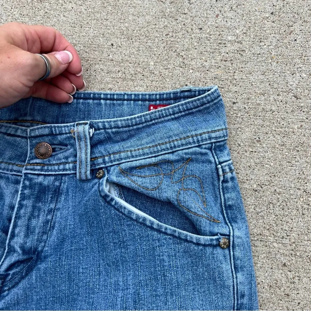 Vintage Y2K Levis low rise bareback stretch button kick pleat hem - Image 4