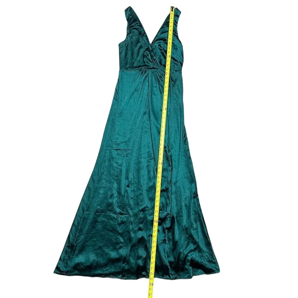 NWT Lulus Women's M Emerald Satin Sleeveless Pleated Maxi Dress Formal - Image 5