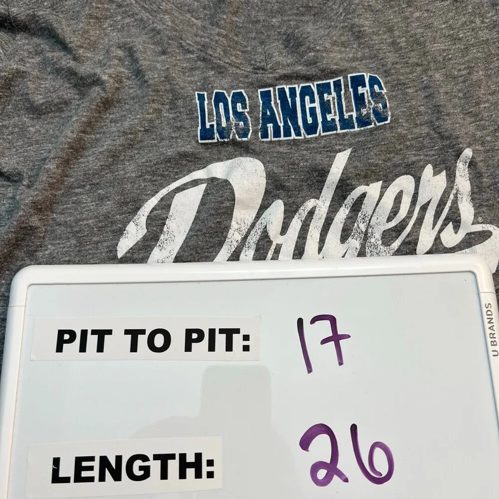 Genuine Merchandise Campus Lifestyles Los Angeles Dodgers Shirt Women's Medium - Image 4