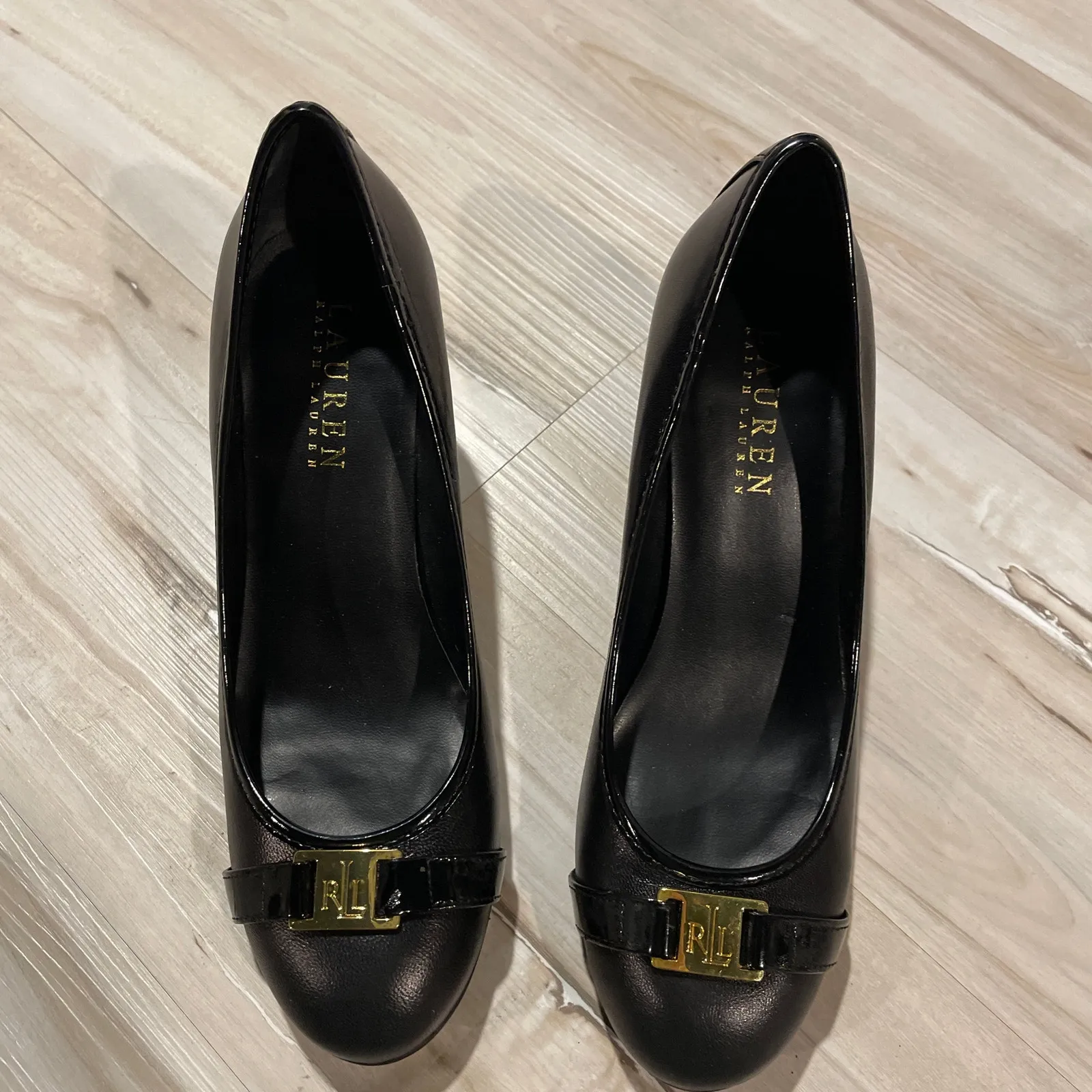 LAUREN Ralph Lauren class logo black pump heels size 6 B - Image 4