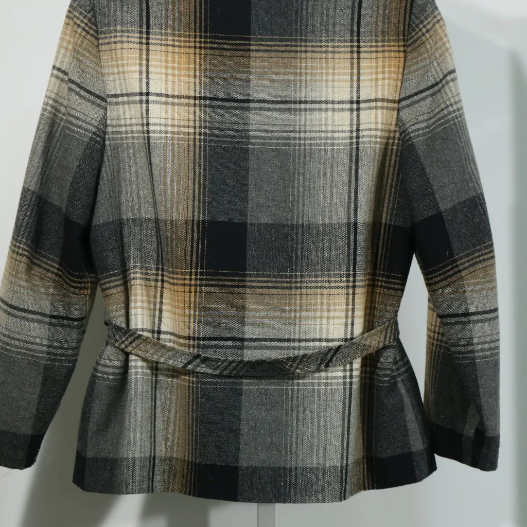 Vintage Haberdashery Plaid Belted Blazer Quiet Luxury Minimalist 80s (Size 12) Gray - Image 6
