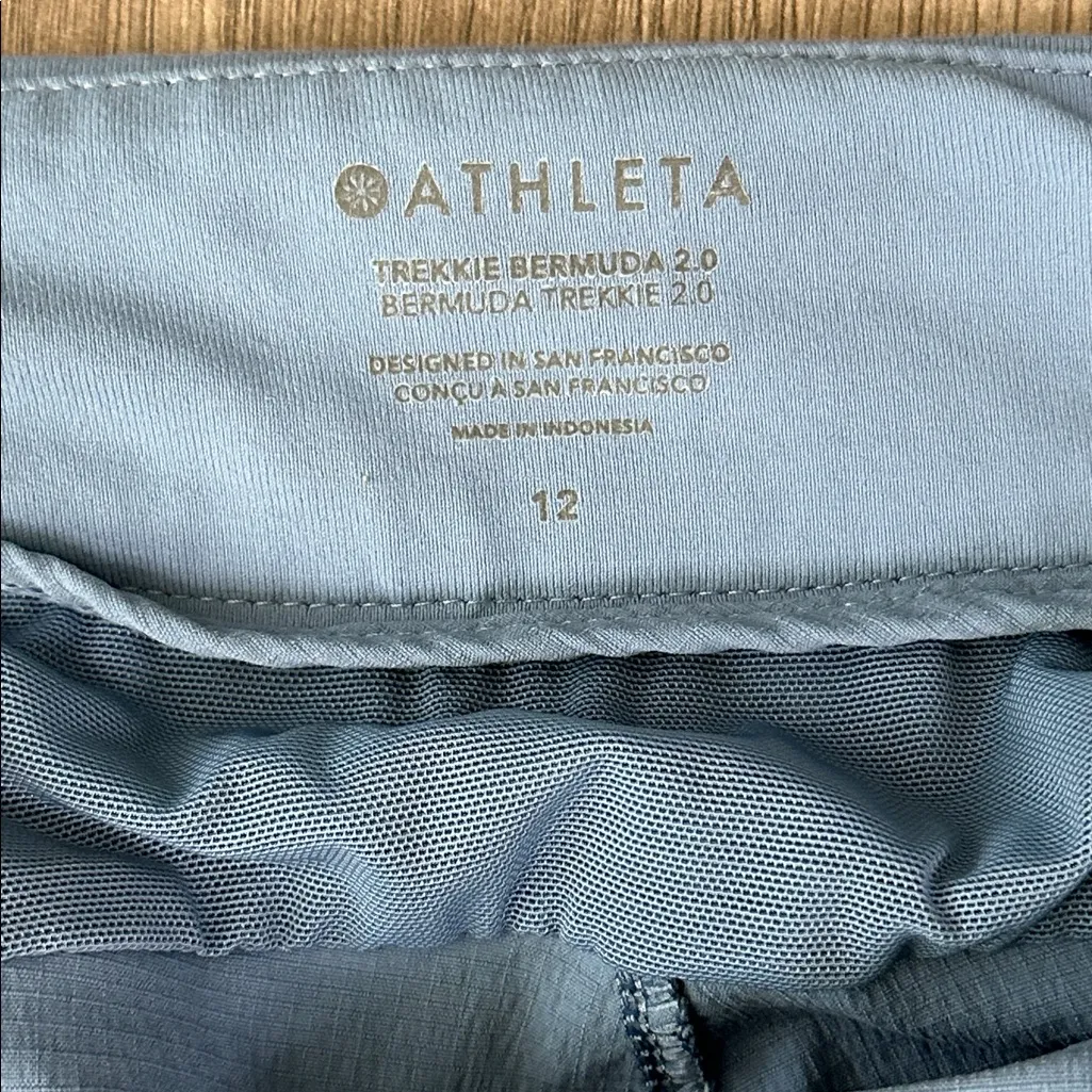 Athleta Trekkie Bermuda 2.0 Mid Rise Hiking Shorts Blue Size 12 - Image 5