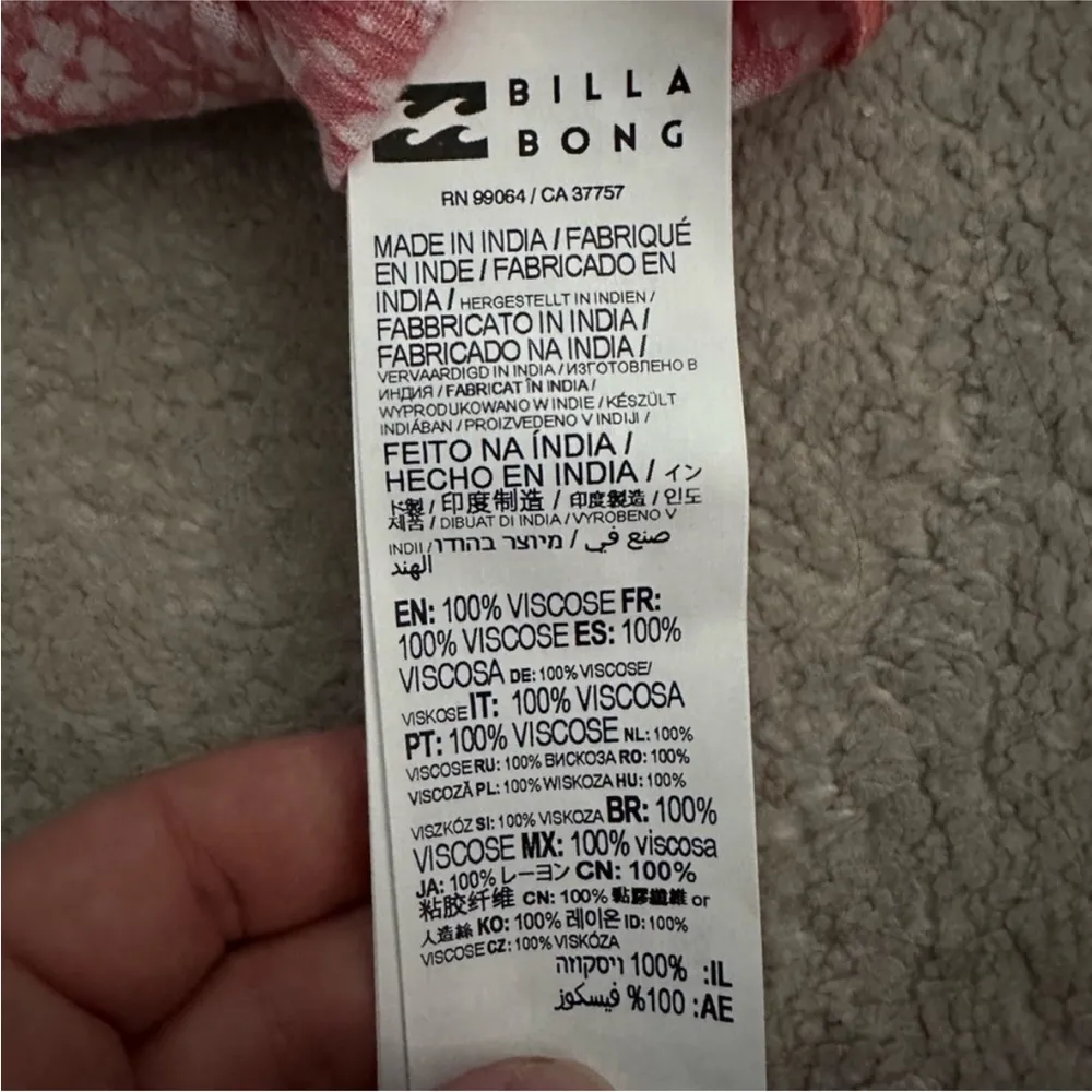 Billabong Billabong Yours Truly romper size medium NWT - Image 8