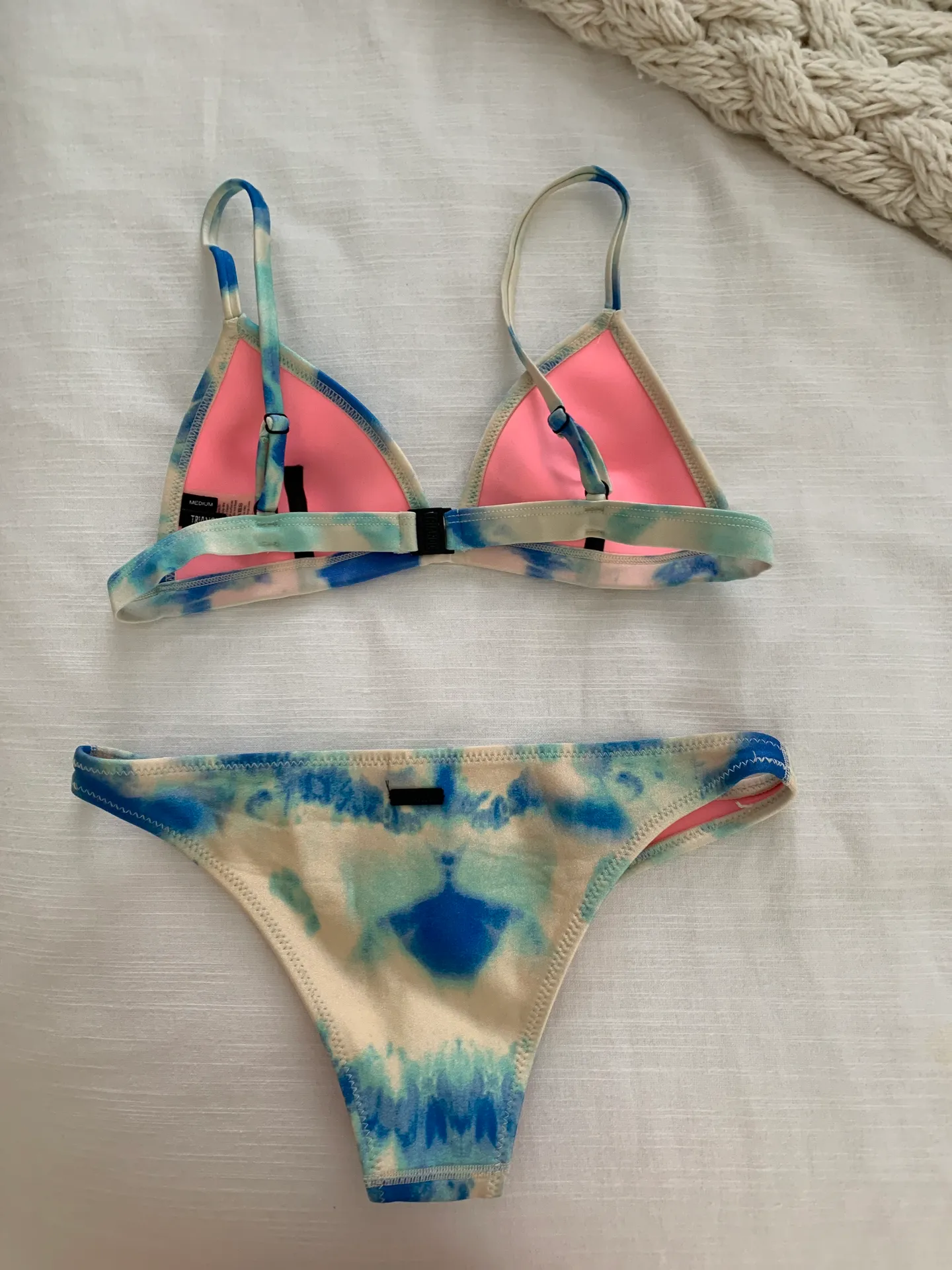 Triangl Bikini - Image 2