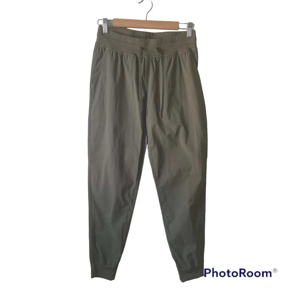 Zyia  Olive Trail Joggers 29" Medium - Image 66