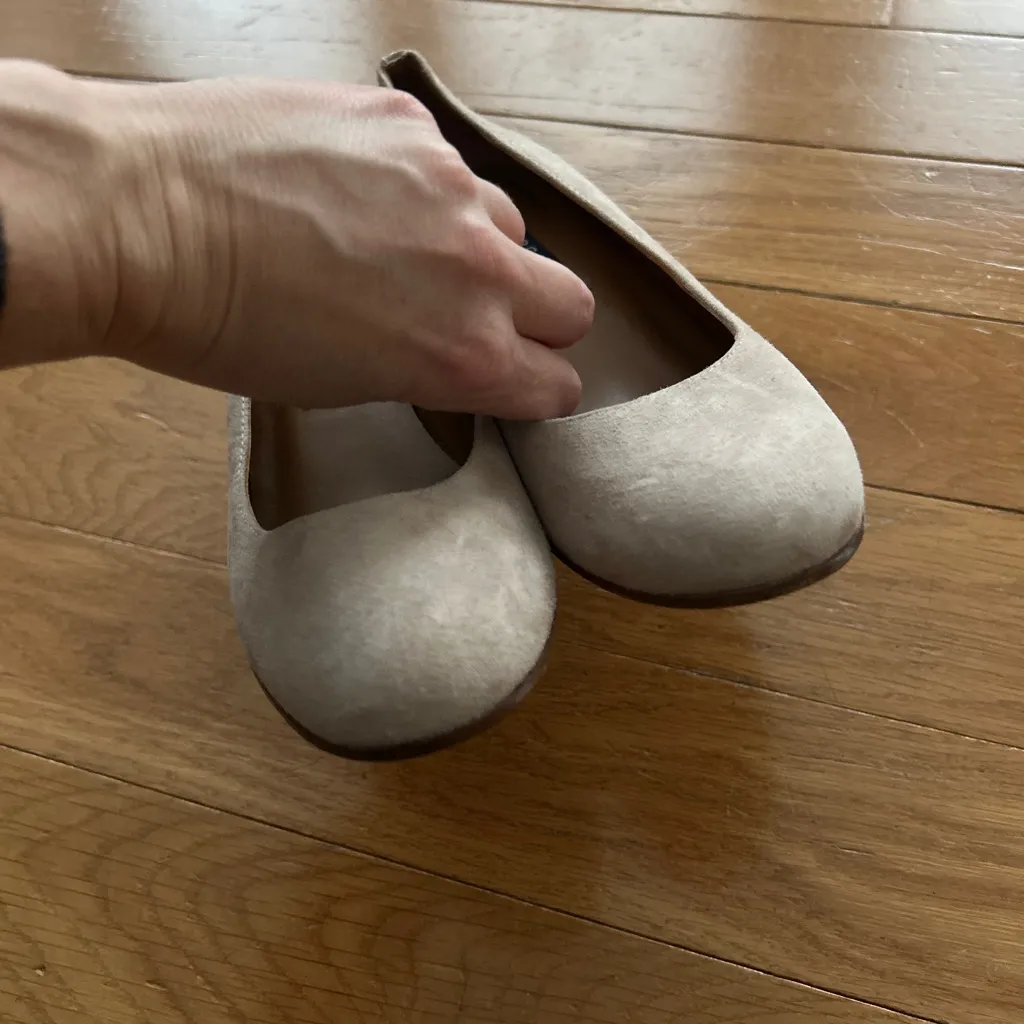 Margaux The Heel Suede Block Pumps Womens Size 36.5 EU 6.5 US Tan Beige Chunky - Image 9