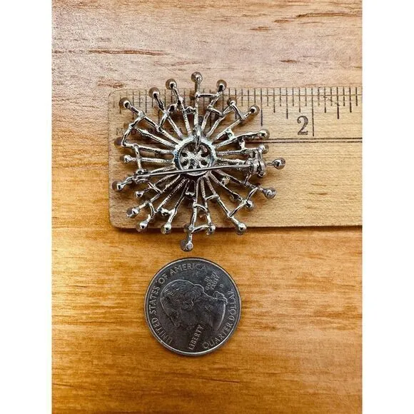 Vintage Starburst Atomic Rhinestone Brooch Pendant 3D Silver Tone‎ Center Flower - Image 10
