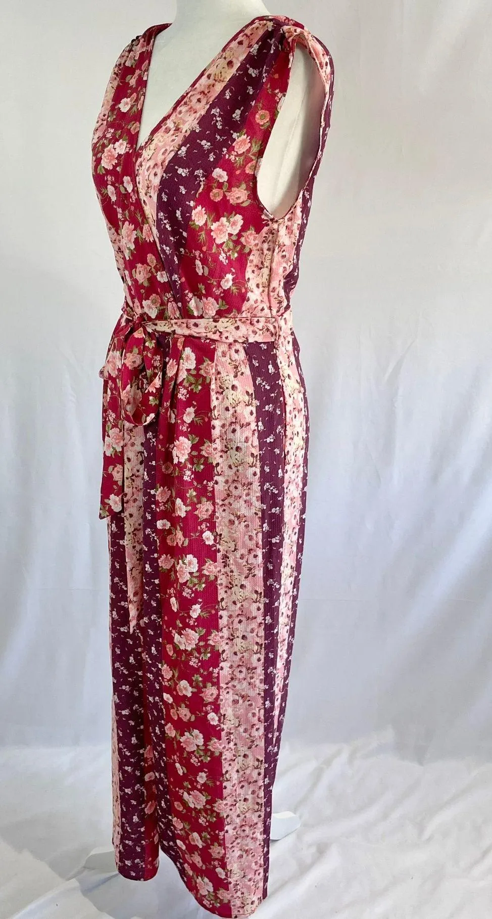 New  Floral Stripe Printed Tie Waist Cropped Jumpsuit Red Pink Medium - Image 8