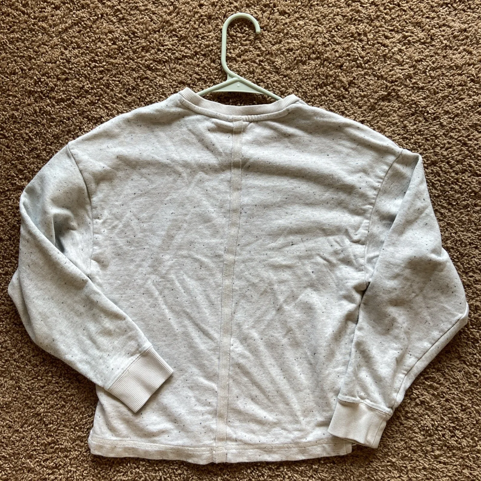 Puma Speckled Light Gray Grey Crewneck Sweatshirt Activewear Top Shirt Women XS‎ - Image 9