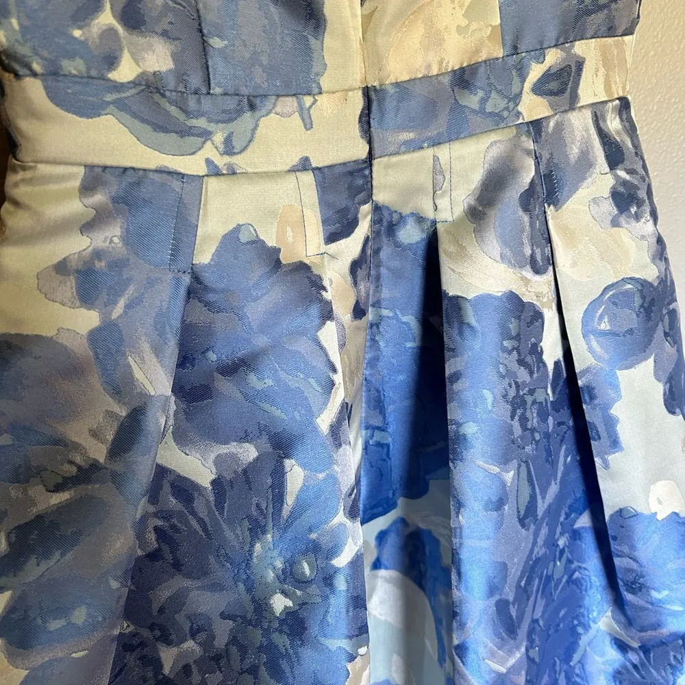 Blue floral dress - Image 7