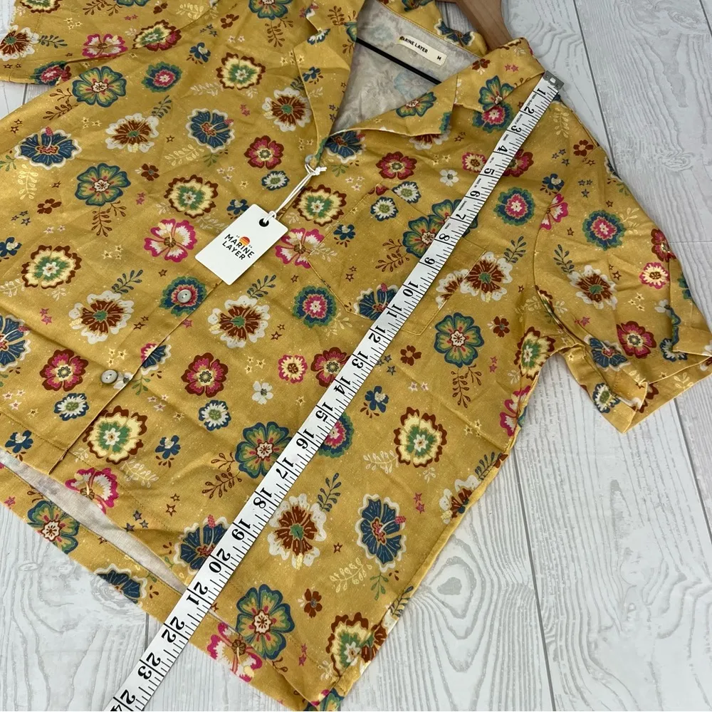 Ma­rine Lay­er Daydream Short Sleeve PJ Top Retro Hibiscus - Image 5