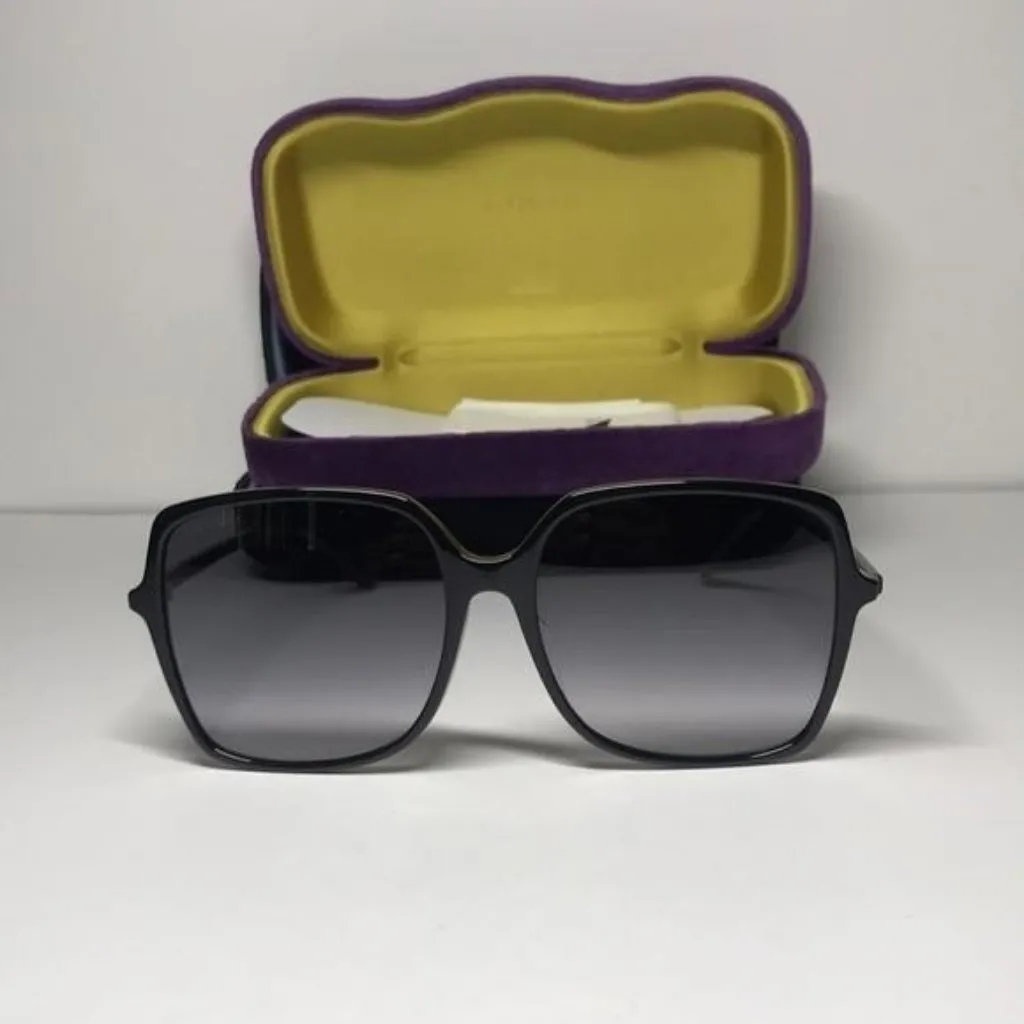 New Authentic Gucci GG0544S 001 Oversized Rectangle Sunglasses - Image 8