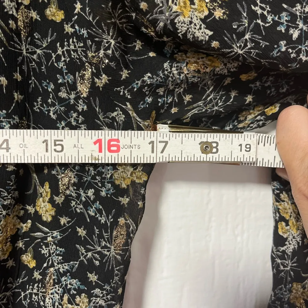 Astr The  Label Black mustard floral Long sleeve tiered dress size medium - Image 9