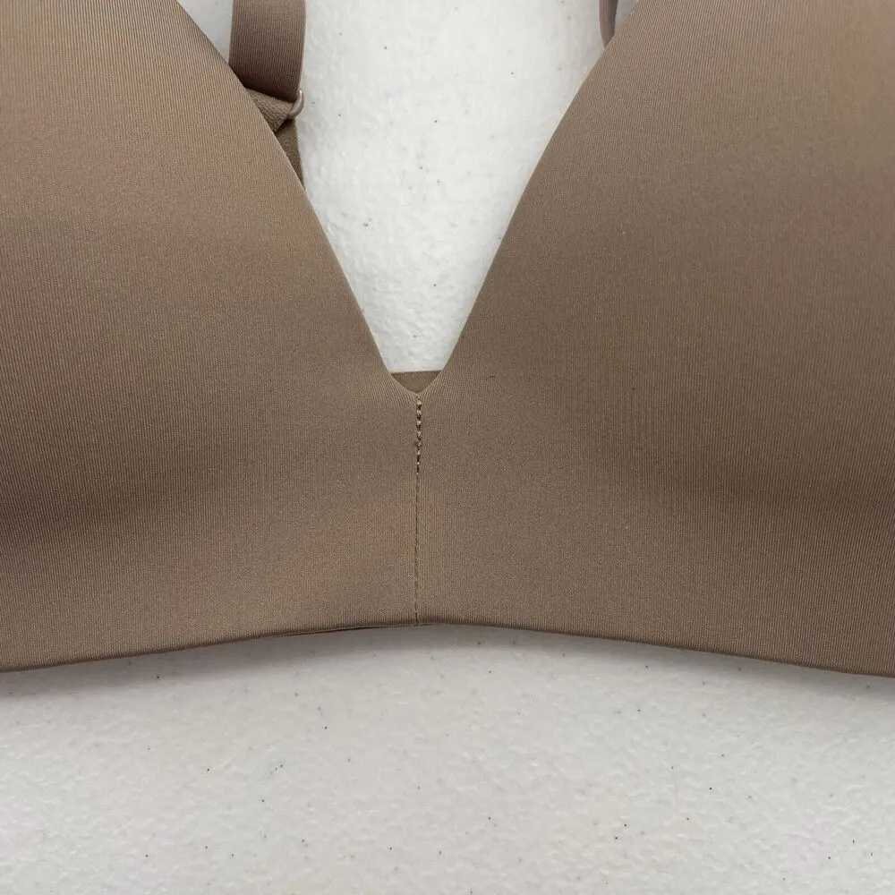 Lululemon Size 32C Bra Take Shape Molded Wireless Uplift Shape Soft Sand Beige - Image 4