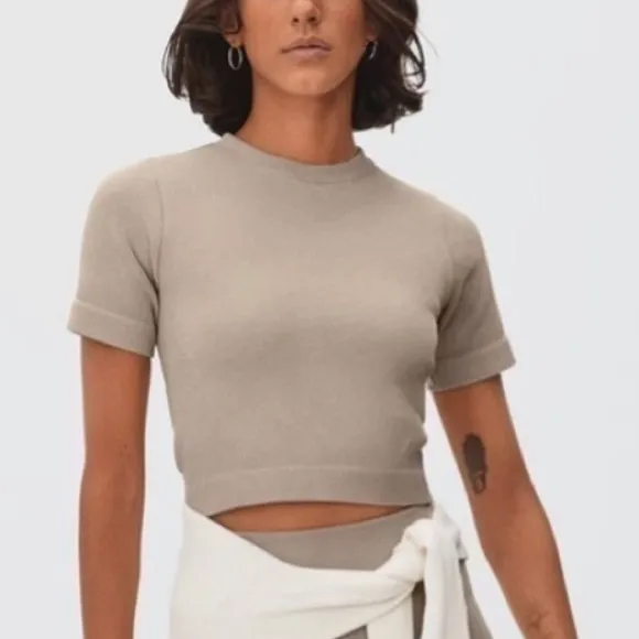 Everlane The Seamless Tee Size XL/XXL Burt Sugar Light Brown Semi Cropped SL - Image 2