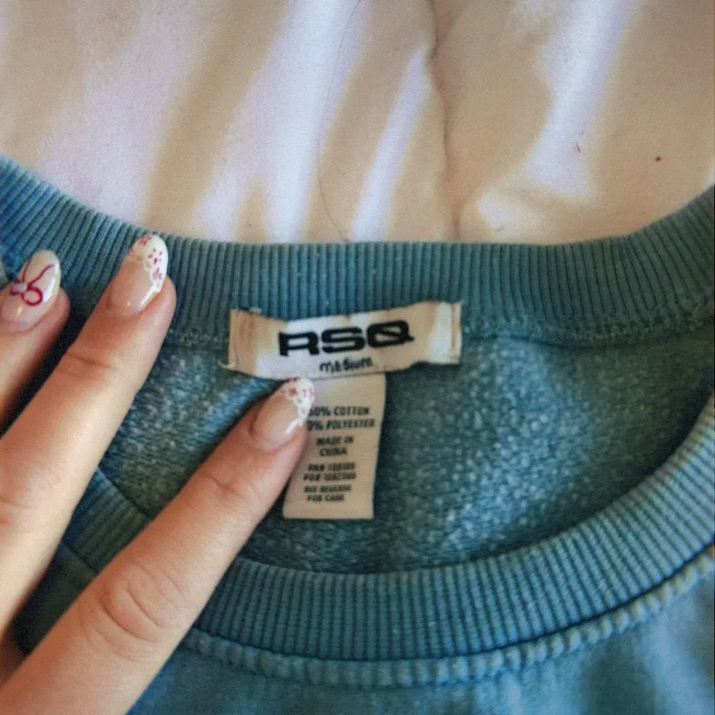 RSQ Tilly’s Blue Crew Neck Sweatshirt - Image 5