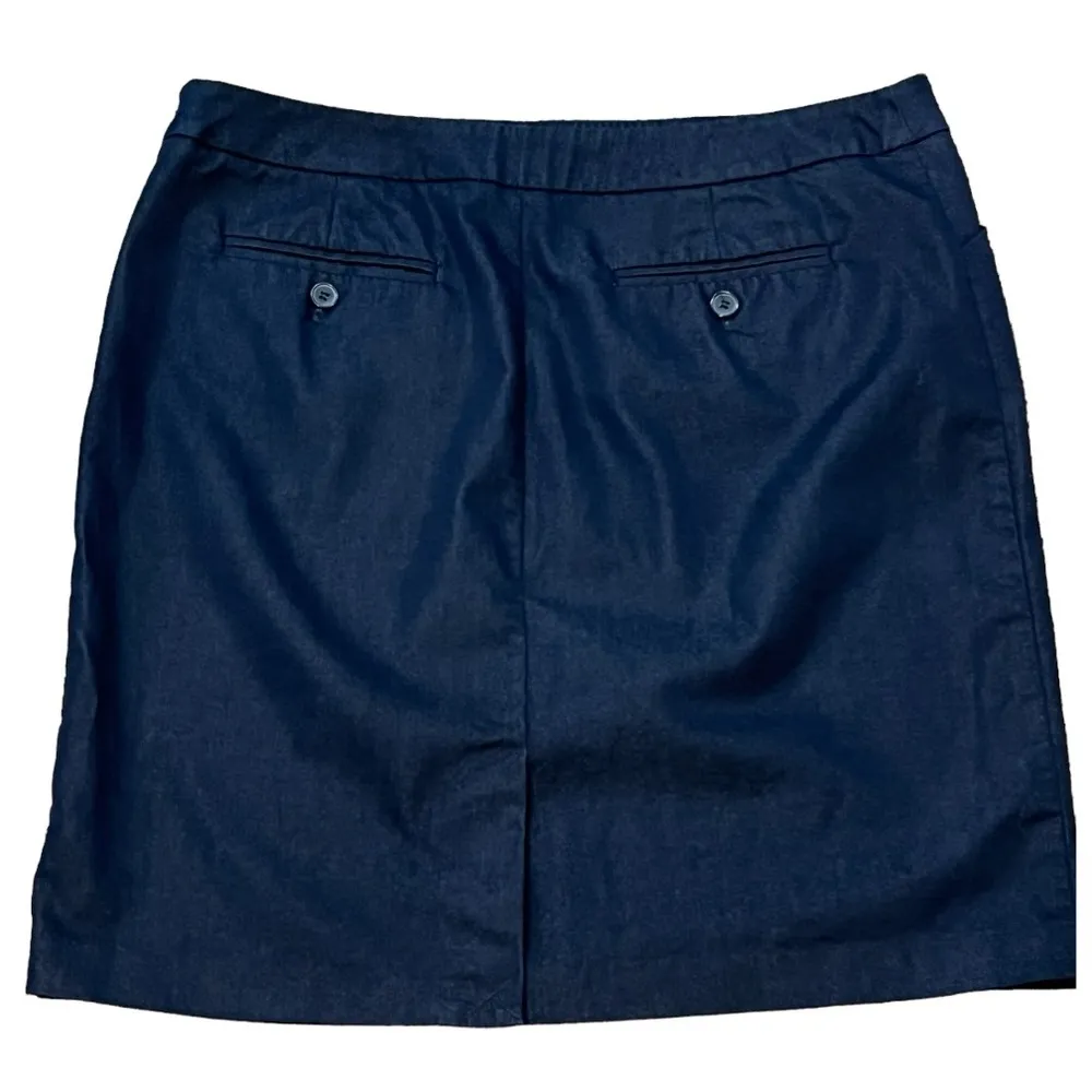 NEW YORK AND COMPANY stretch skirt dark blue size 10 pockets side zipper - Image 2