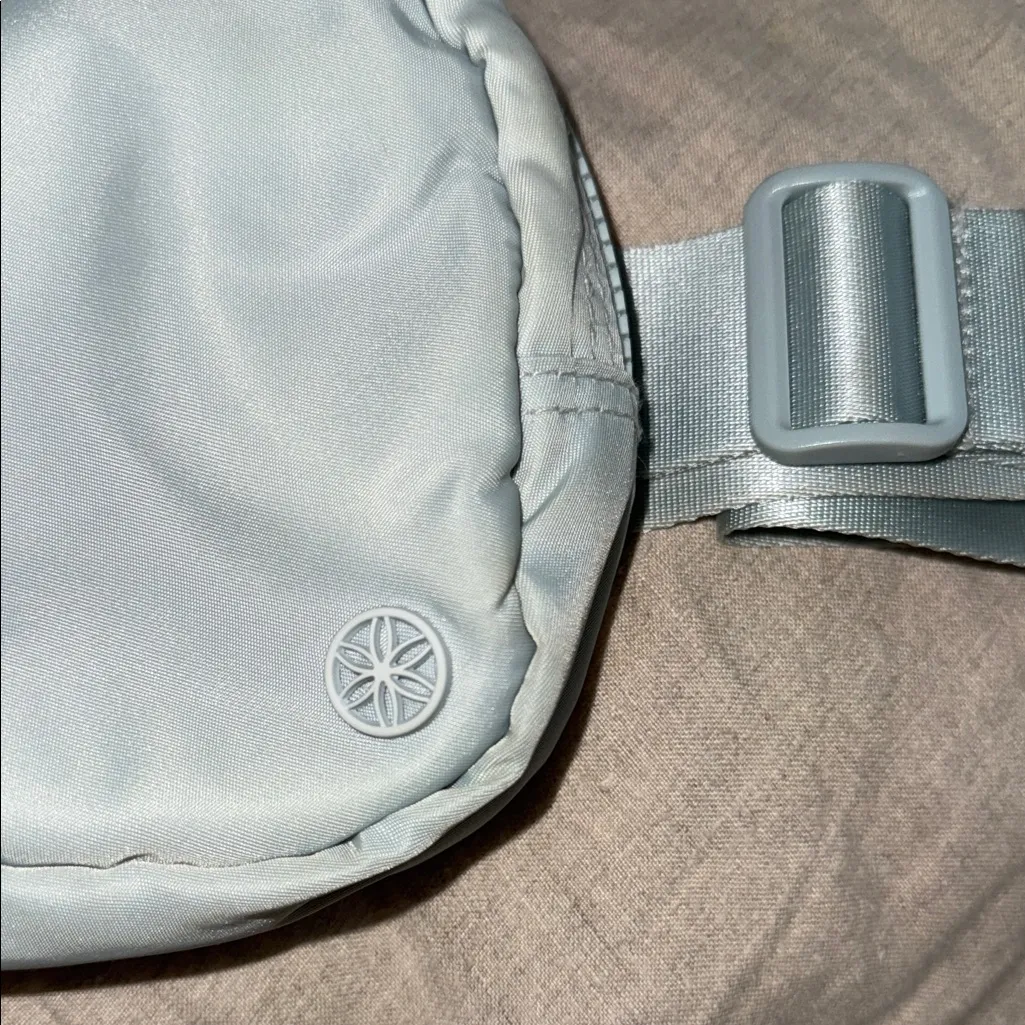 Gaiam Belt Bag - Image 3