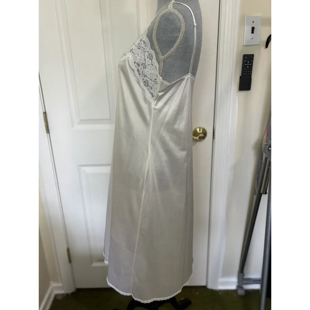VTG 60s 70s Union Made White Nylon Lacy Slip Dress Size 36 Medium Bridal Wedding - Image 3