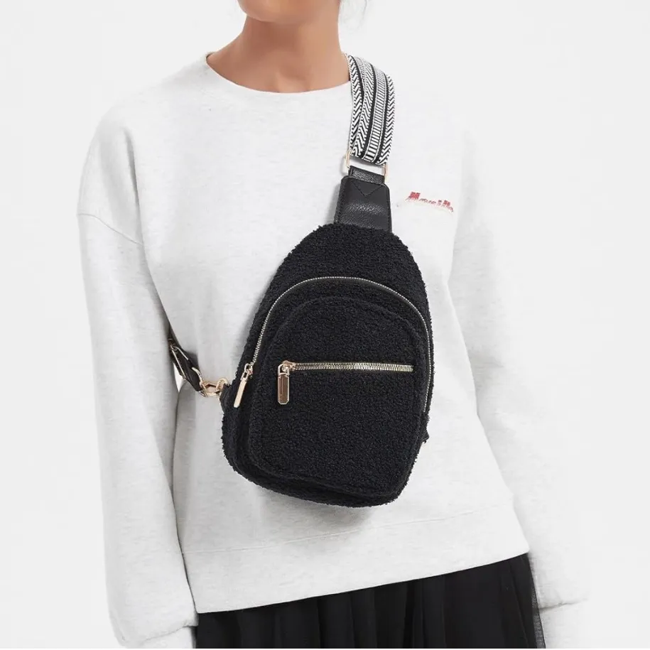 Fleece Small Sling Bag for Women, Cute Crossbody Bag Fanny Packs, Fashion Black - Image 2