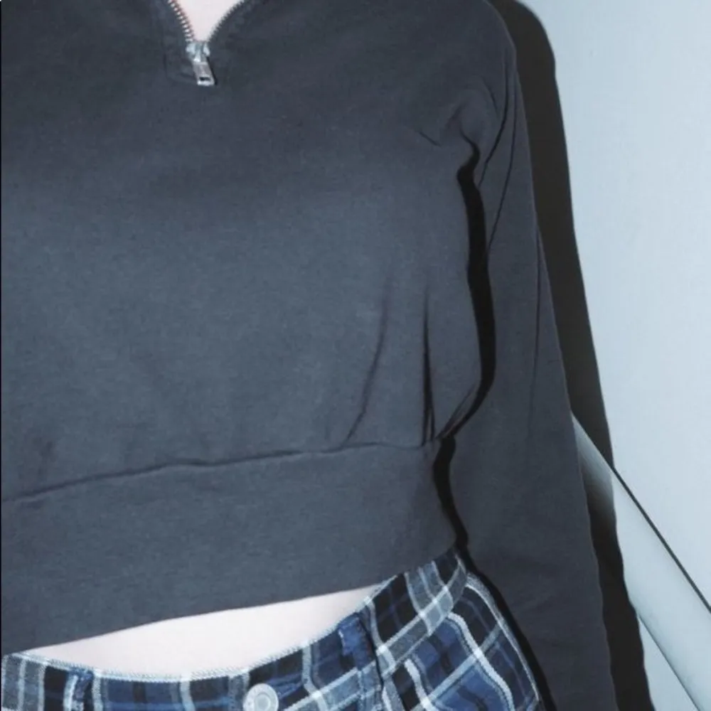 Brandy melville quinn top - Image 3