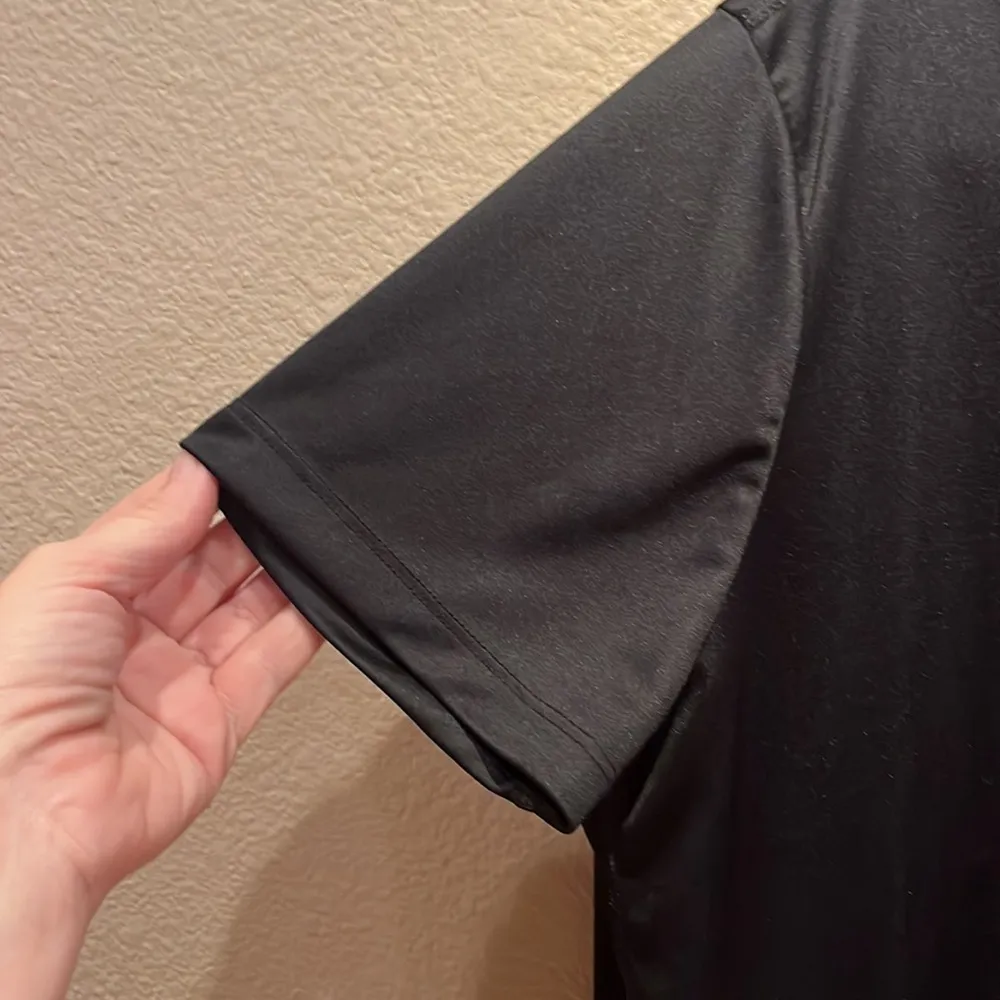 Nike Women’s Running Black Performance T Shirt Size Large Black - Image 3