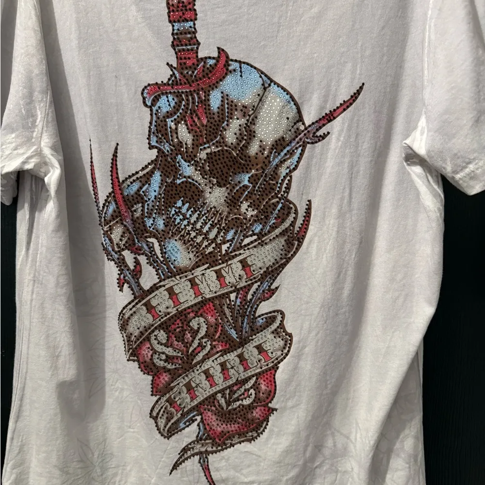 Affliction Black Label Women’s V-neck Tee - Medium - NWOT - Image 2