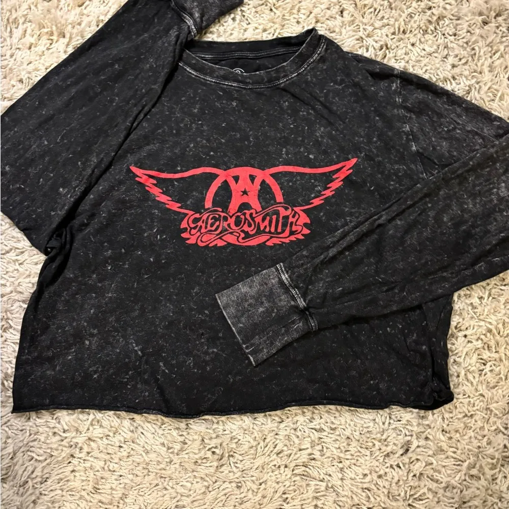 Aerosmith Black and Red Graphic Cropped Sweatshirt Size M Size M - Image 8