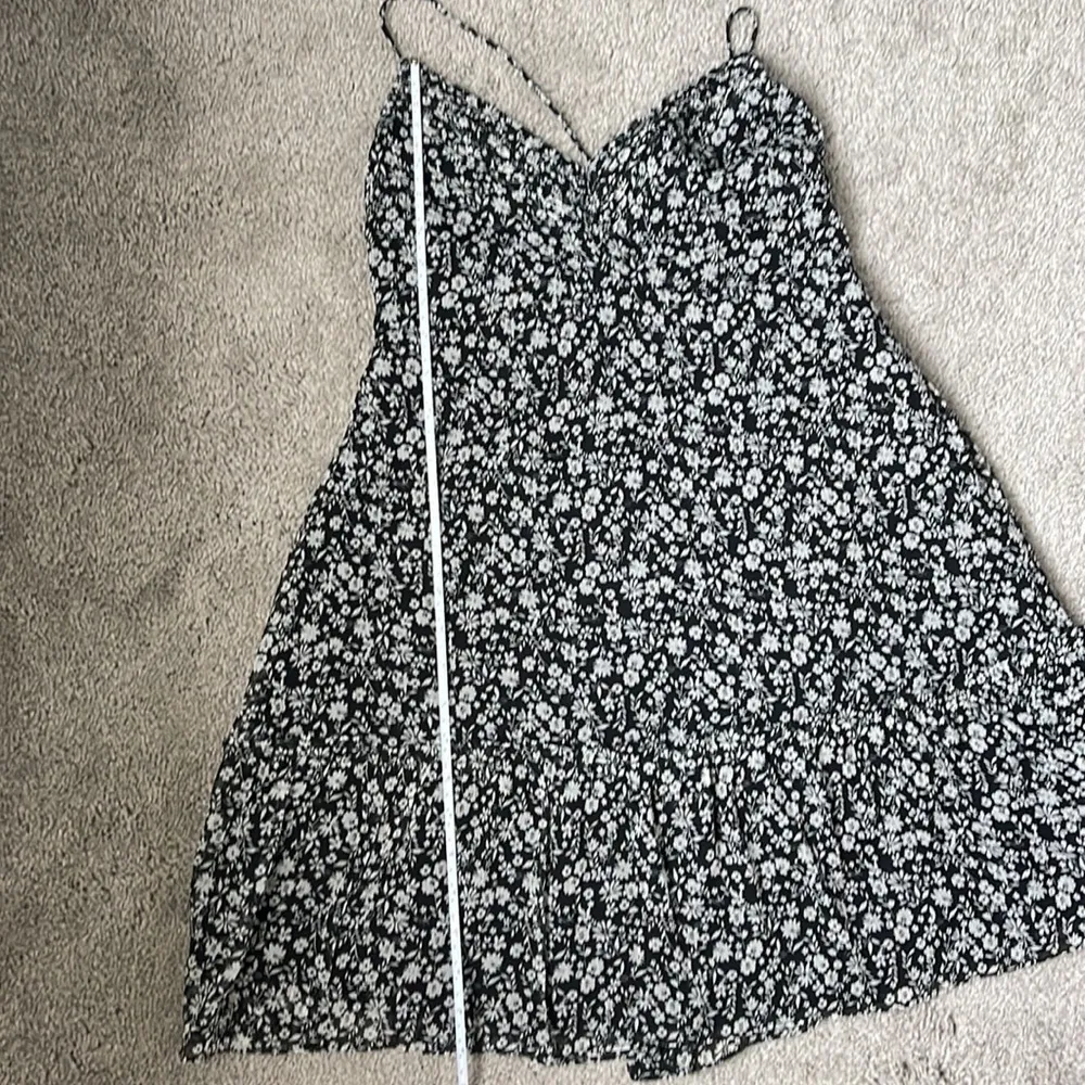 Abercrombie & Fitch Cami Mini Dress - Floral - Black/Cream - Size Small - Image 9