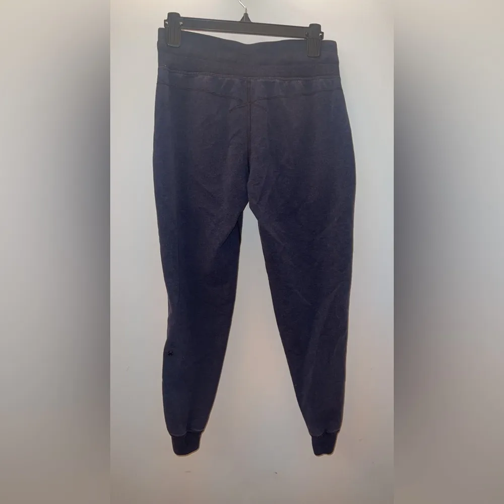 Lululemon Joggers - Image 4