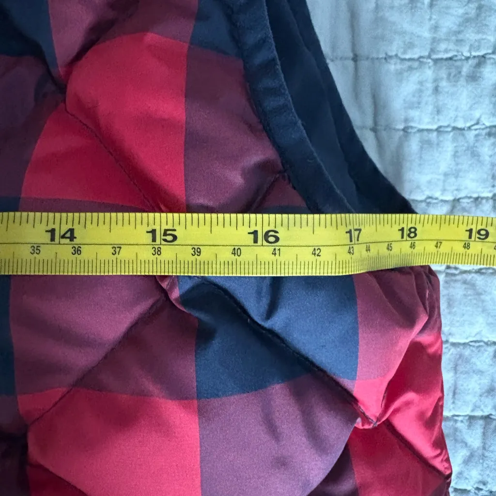 J.Crew Excursion Quilted Down Red and Black Checkered Puffer Vest Size Small EUC - Image 4