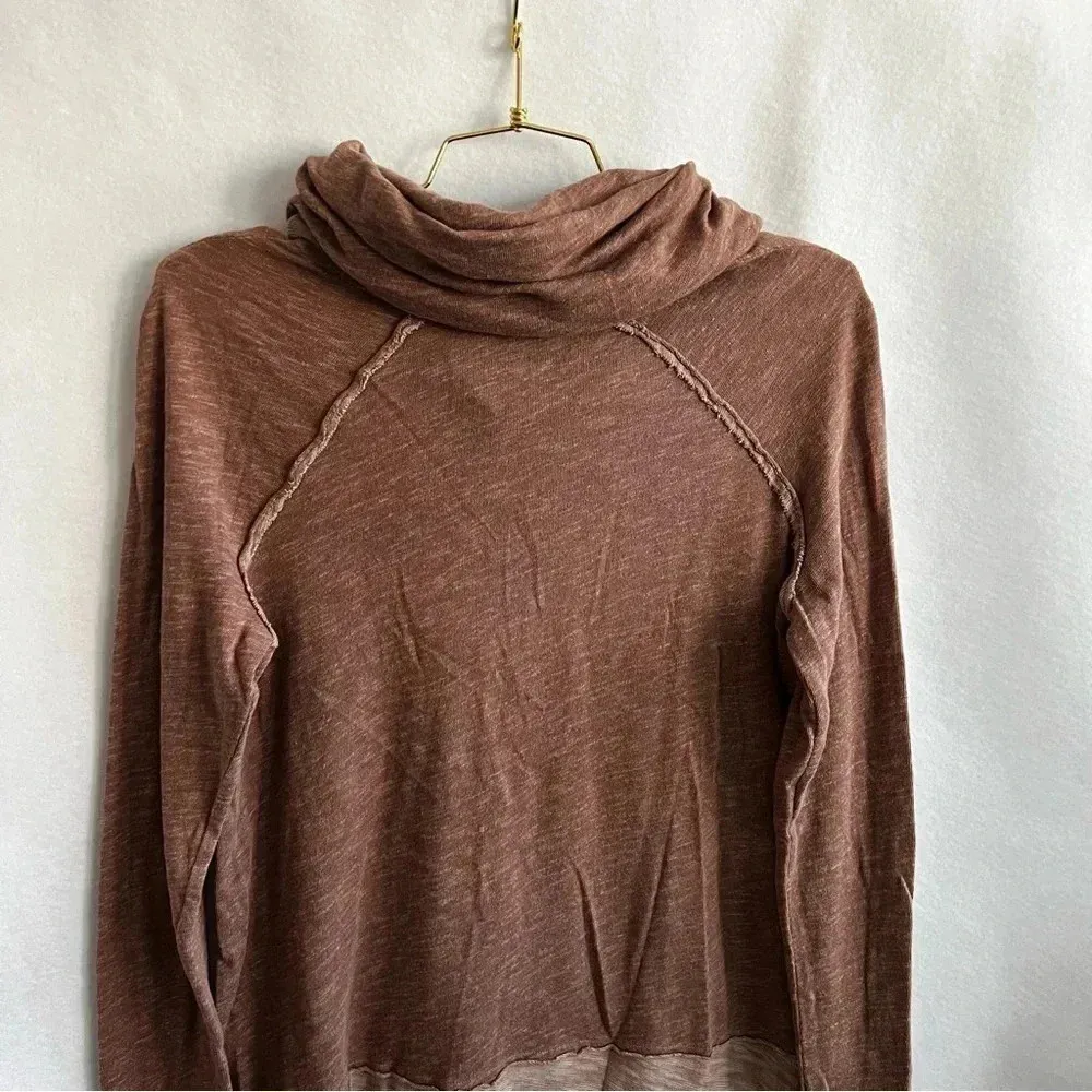 Free People Beach Cocoon Cowl Neck Pullover Heathered Brown Sz M/L Raglan Sleeve - Image 8