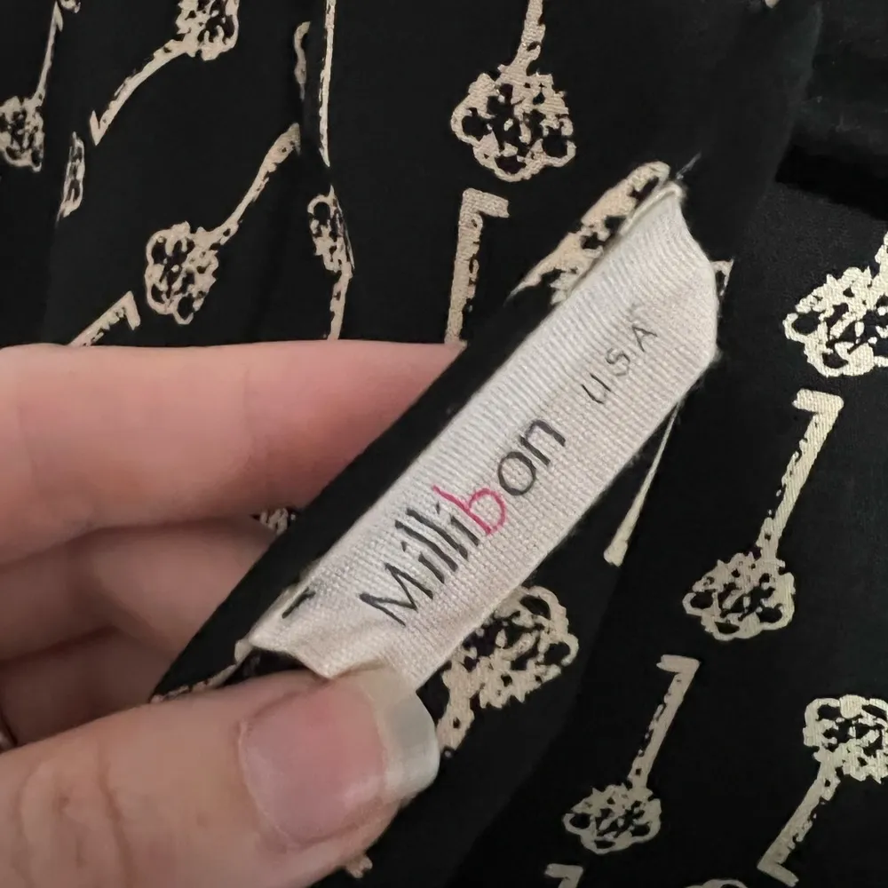 Millibon Key Design Romper Bell Sleeves - Image 8