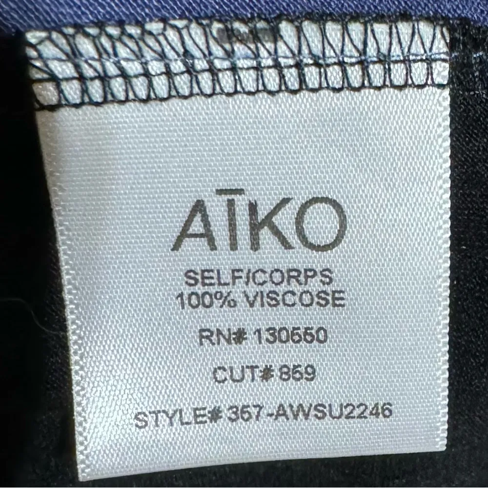 NWT WOMENS AIKO WEEKEND 2 TONE TANK TOP MEDIUM - Image 3