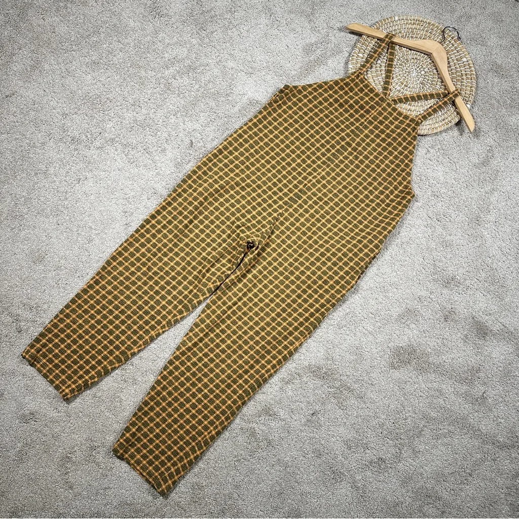 Known Supply Women’s Organic Cotton Cadence Overall Retro in Apricot Plaid M Yellow Size M - Image 4