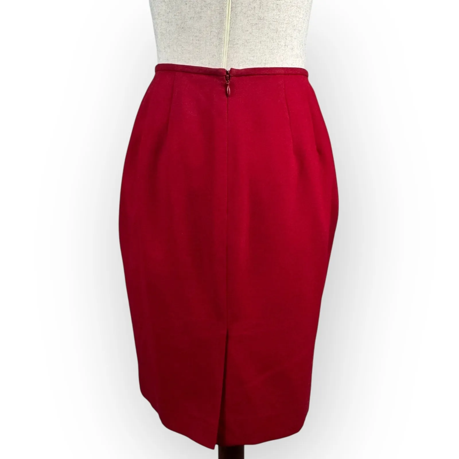 Vintage Red Suit Jacket and Skirt Set Small Size 4 - Image 5