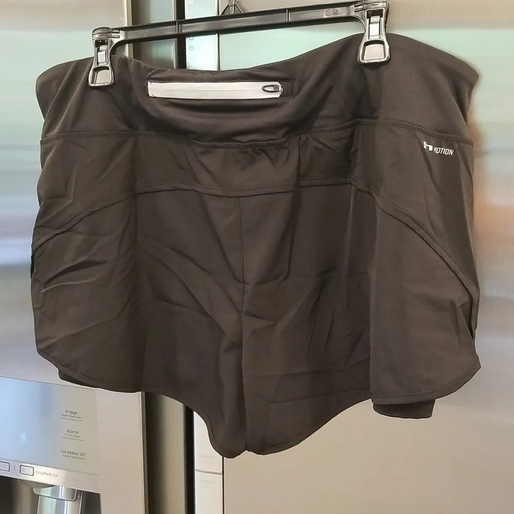 💕HIND💕 Running Shorts Built - Image 5