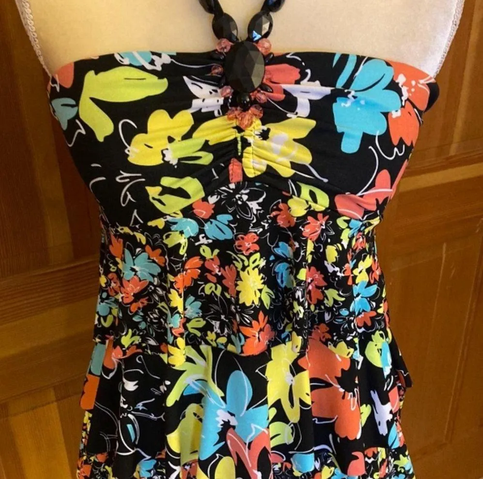 Women’s vintage Rampage Halter Top . Size Small - Image 3