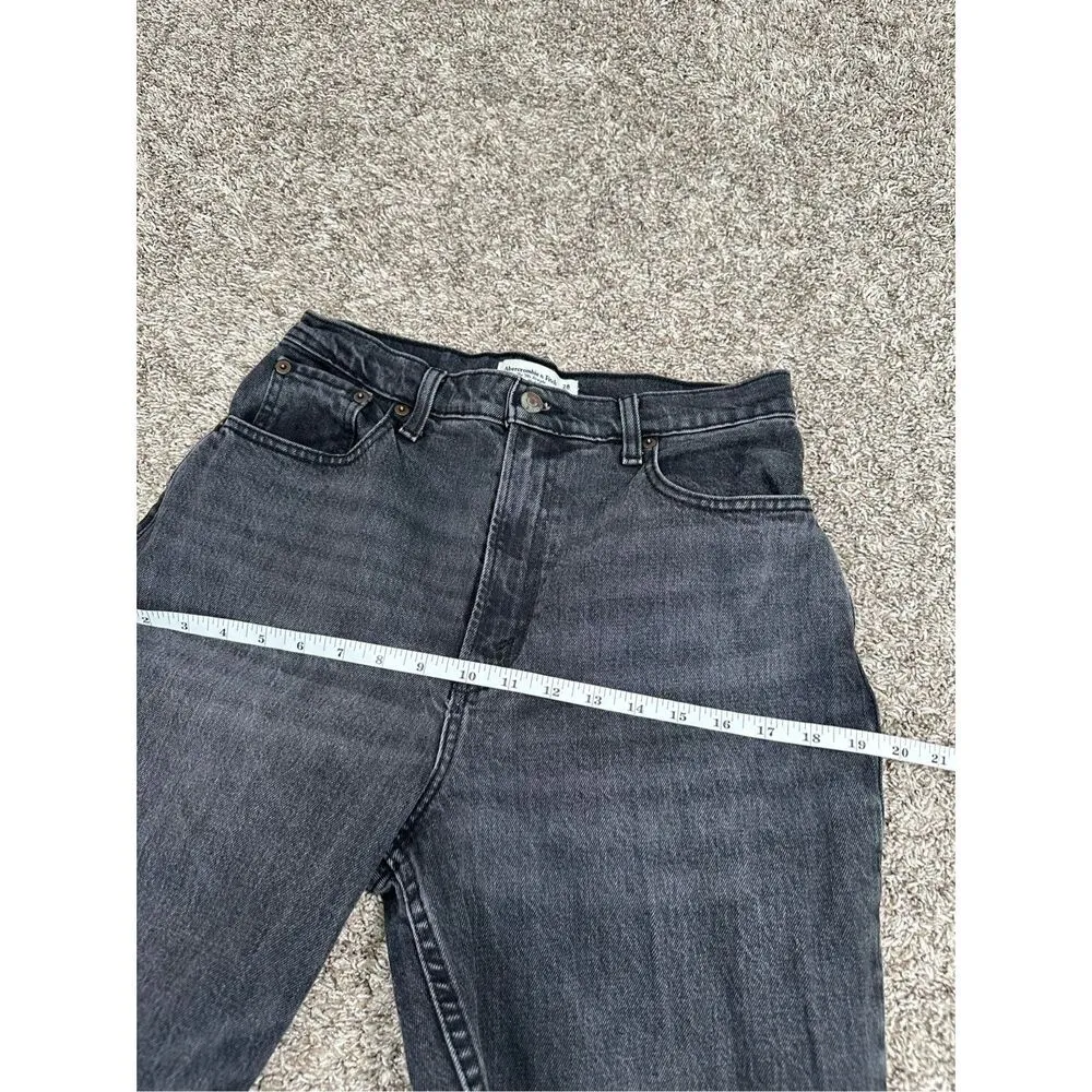Abercrombie & Fitch Curve Love 90s Straight Ultra High Rise Black Wash Jean 28/6 - Image 9