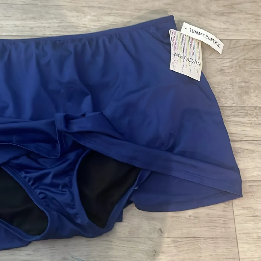 24th & ocean NWT bathing suit navy skort swim bottom xl Blue - Image 2